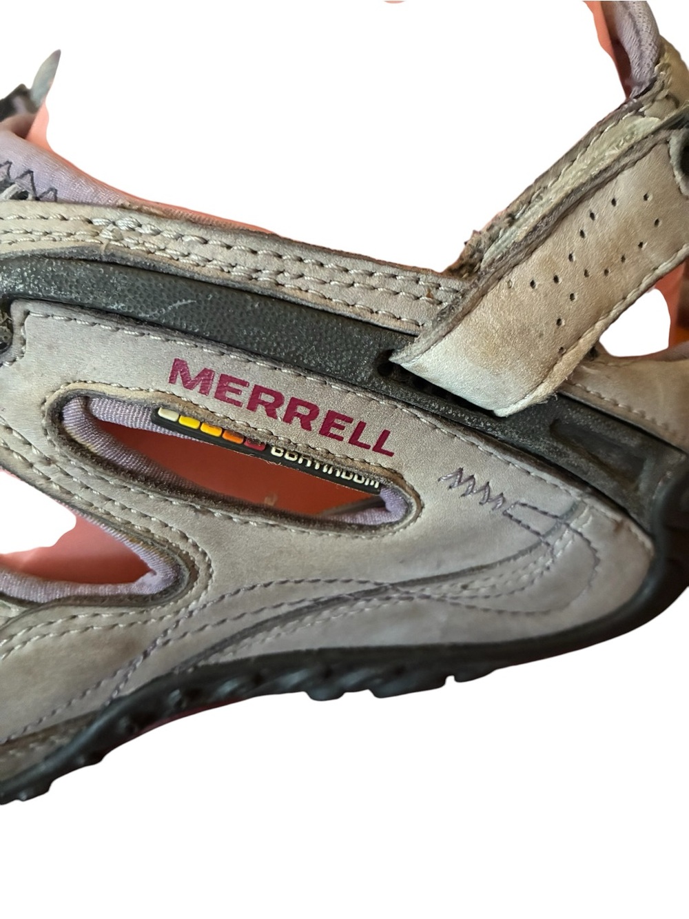Merrell Women's Gray and Pink Hybrid Hiking Sandals - Picture 8 of 15